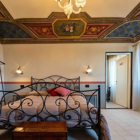 Palazzo Del Duca Cervo